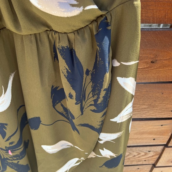 Gorgeous Halston dress! NWT. Size 14. - Picture 5 of 15